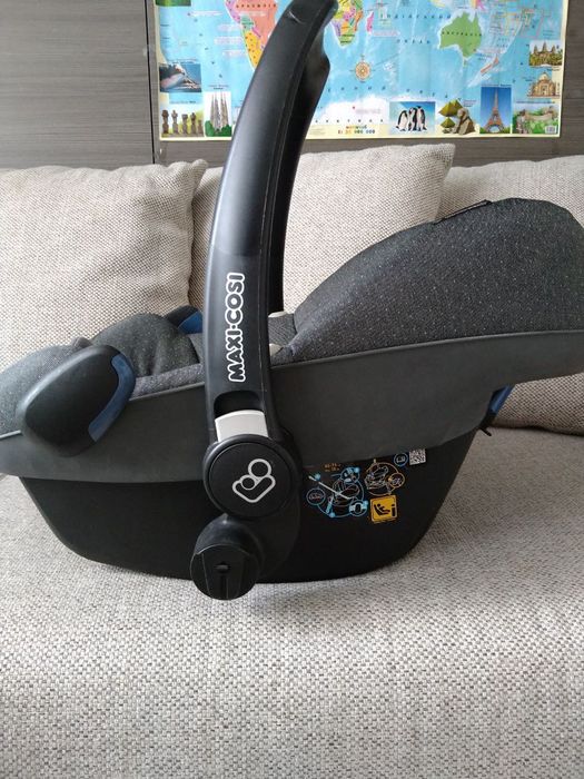 Автокрiсло Maxi Cosi Pebble+