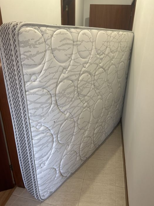 Colchão cama casal 190x150x20