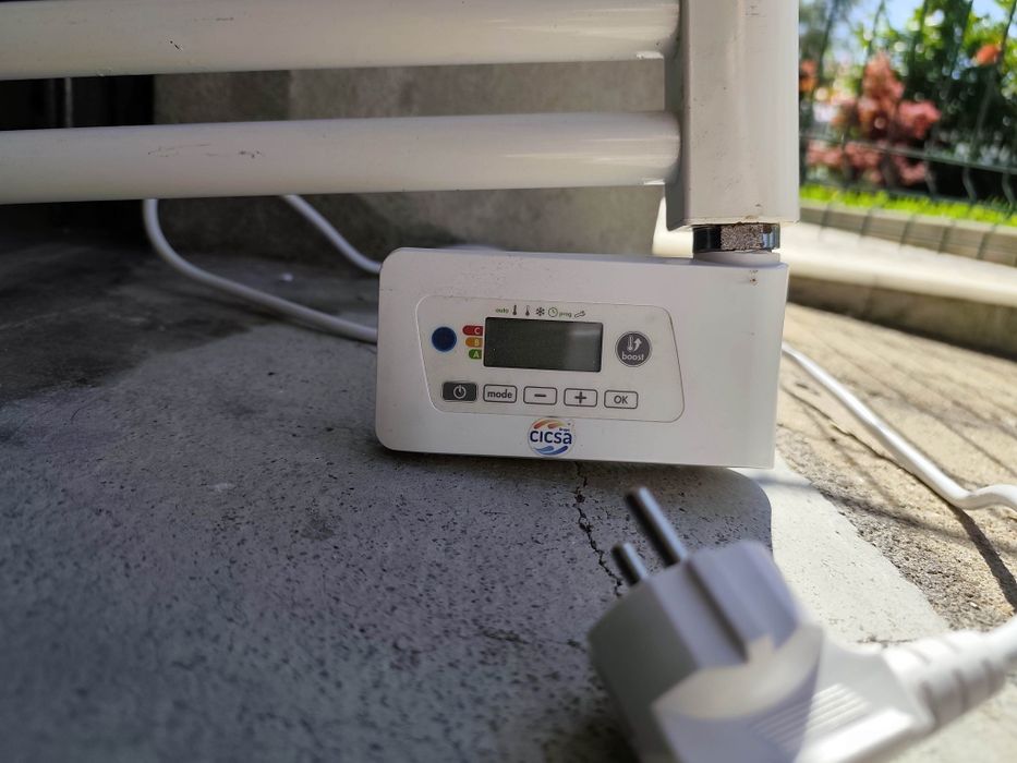 Aquecedor de toalhas eléctrico Cicsa