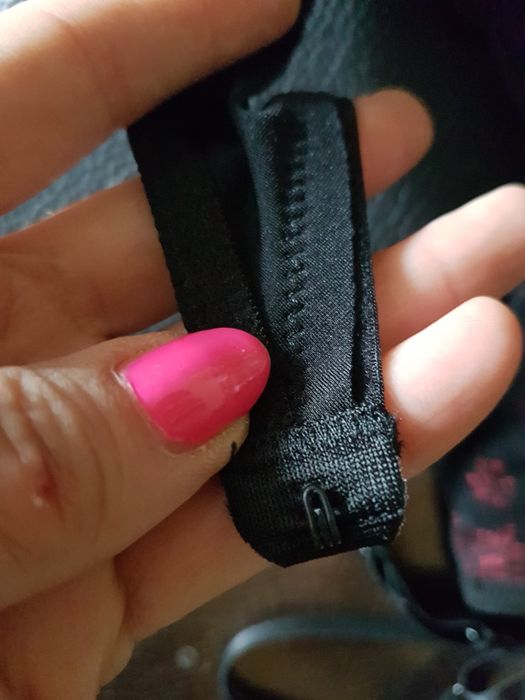 Lisca nowy komplet bielizny rozm 75B i stringi M