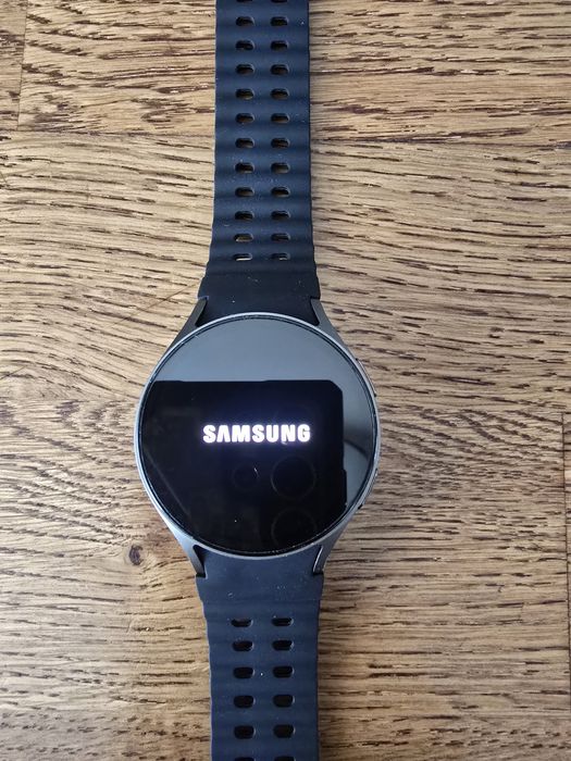 Samsung galaxy watch 7 44mm eSim LTE Sapphire Crystal