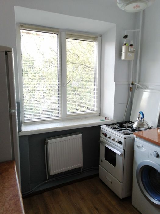 Довгострокова оренда  2-х кім. квартири