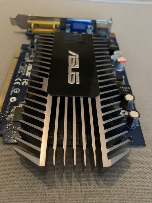 Placa gráfica ASUS GeForce FX 5200