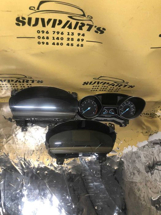 Панель приладів приборів Приборна панель Форд Ескейп Куга Ford Kuga Ford Escape  2013-2023