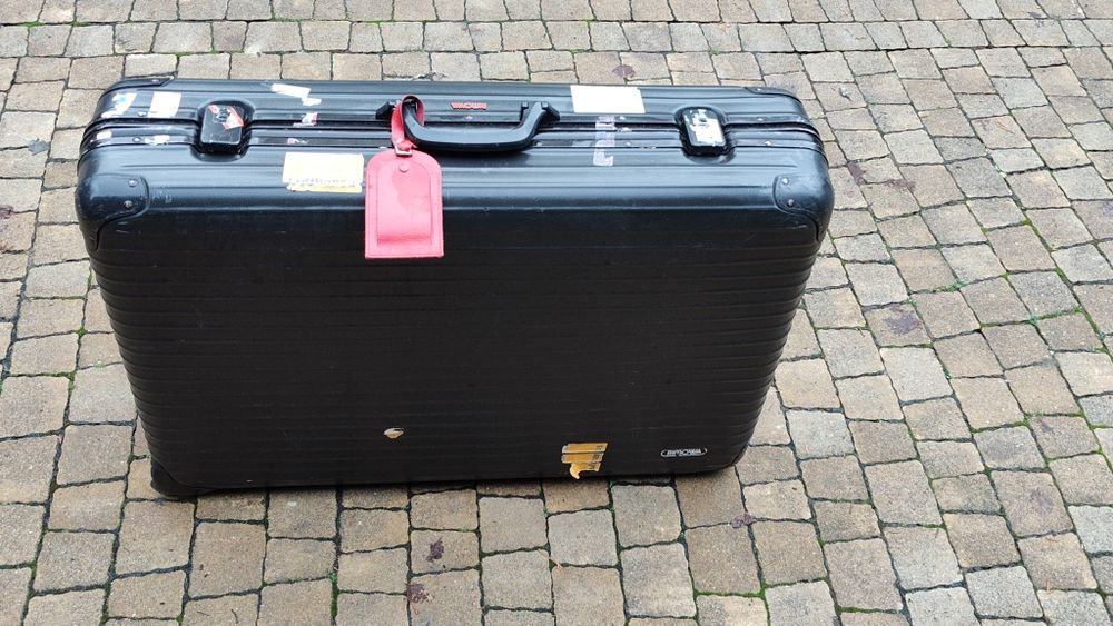 Aluminiowa walizka Rimowa