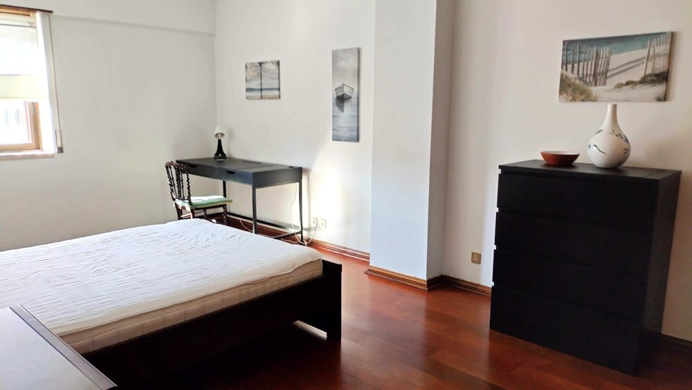 Quarto individual em moradia - Lisboa- Estudante deslocado em Lisboa