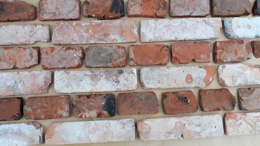 Cięte cegły, stara cegła, stare cegły, płytki z cegły, retro, Śląsk