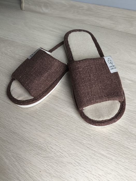 Pantofle męskie brązowe rozm. 43-44