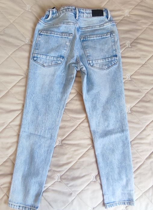 Джинси 134р(8-9 років)