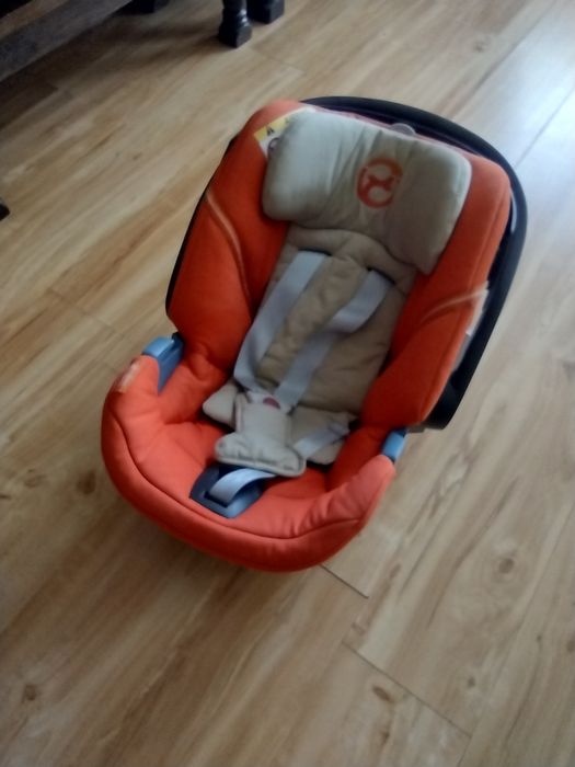 Cybex gold nosidełko do samochodu