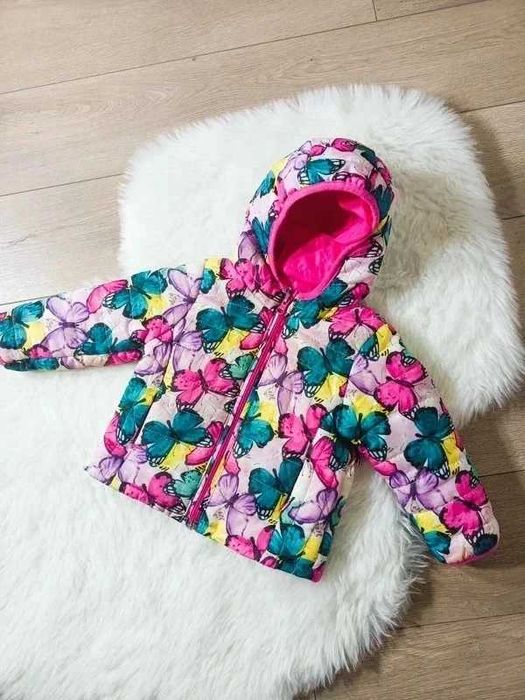wiosenna kurtka z kapturem w motylki 9-12 m