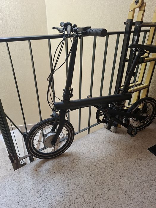 Xiaomi QiCycle EF1 — Bicicleta Elétrica Dobrável (Bateria para Reparar/Substituir)