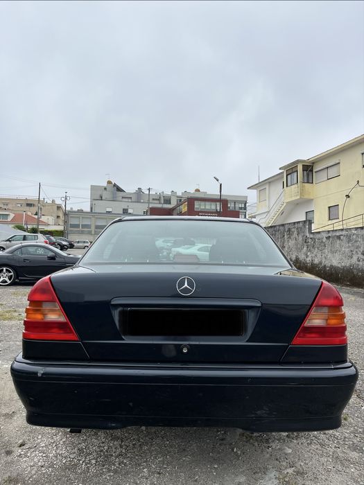 Mercedes Benz C220