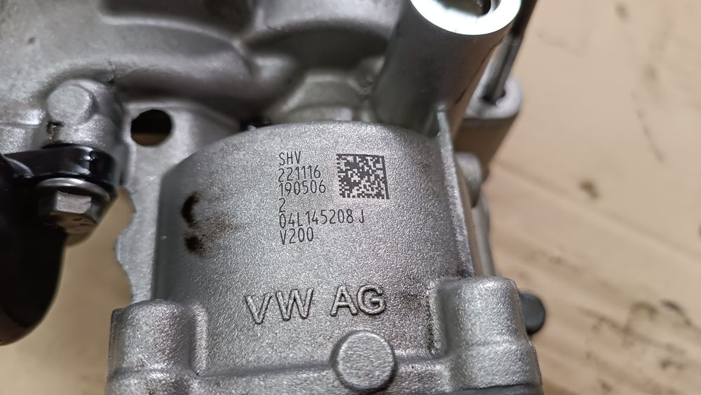 Pompa olejowa Audi A6 C7 Q5 2.0 TDI CNH kompletna