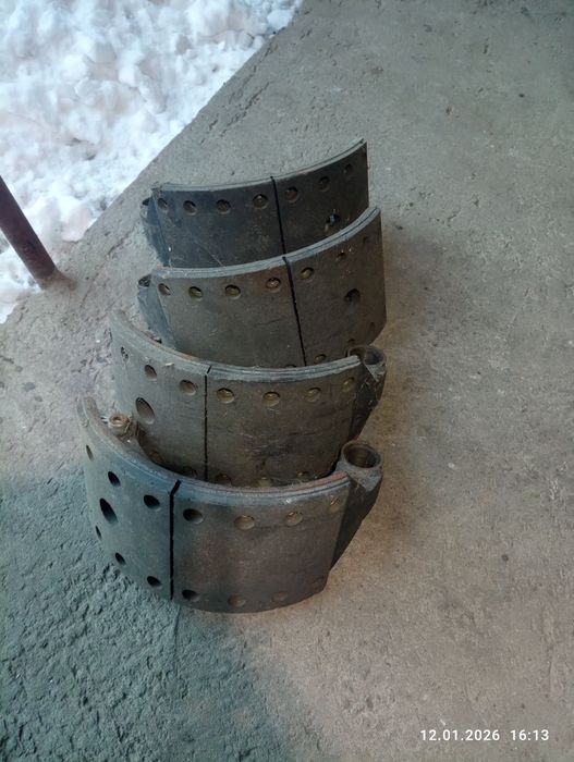 Тормозні колодки Маз