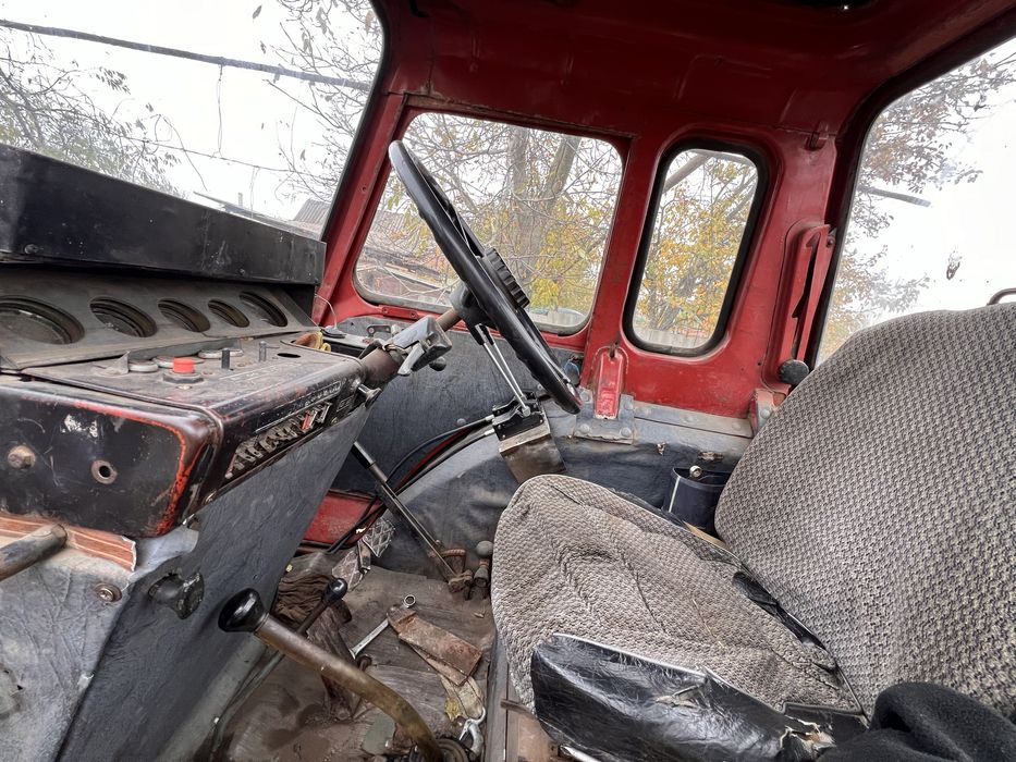 Мтз 80 с фронтальним навантажувачем