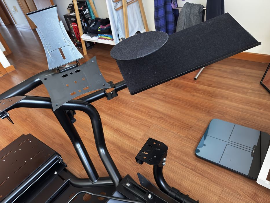 Cockpit Simracing R-Seat RS1