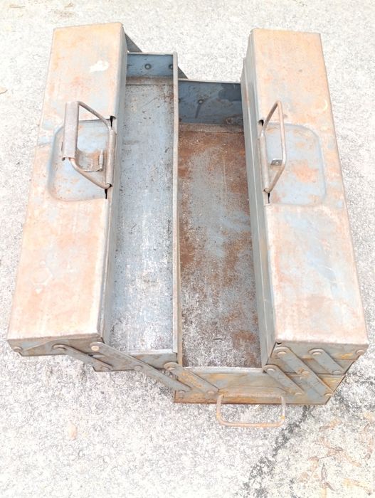 Ящик інструментальний