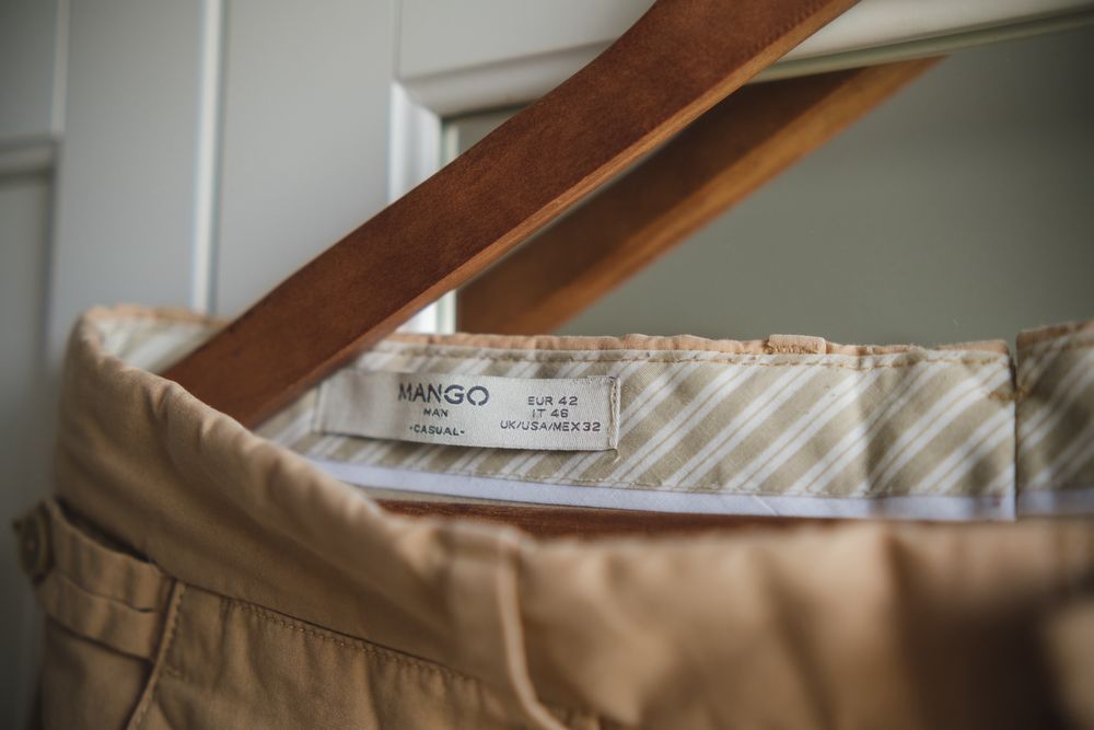 Męskie letnie spodenki, MANGO, seria casual, rozmiar 42 (beżowe)