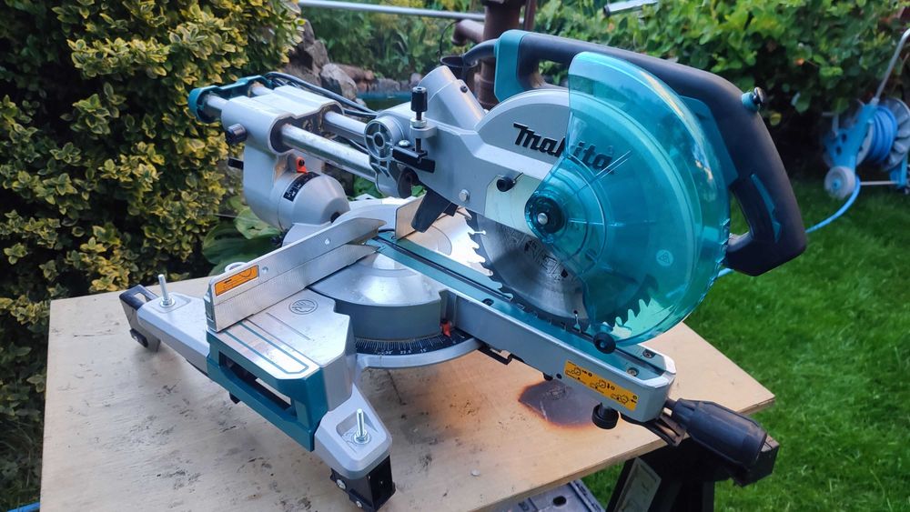 Ukośnica piła makita LS0816F stan idealny 216mm