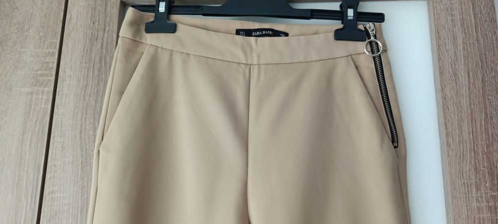 Zara Spodnie damskie materiałowe cygaretki beżowe rozmiar S 36