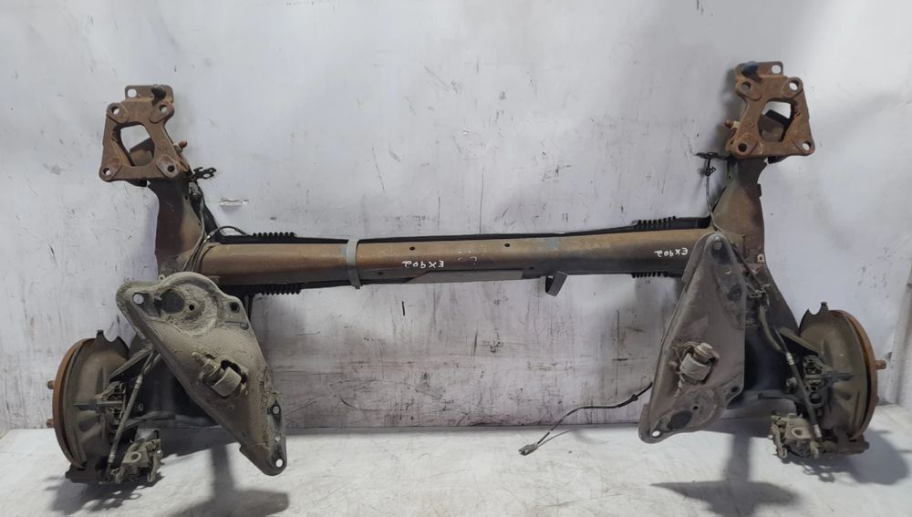 Eixo traseiro discos CITROËN Berlingo (B9)