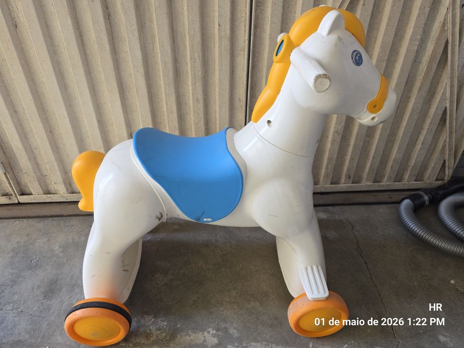 Cavalo baloiça chicco