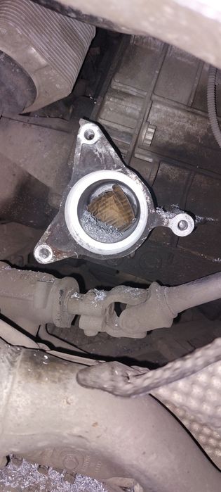 Frez rozwiertak gniazda półosi skrzyni biegów