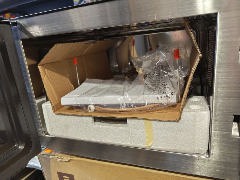 Kuchenka mikrofalowa wolnostojąca Gorenje MO235SYB