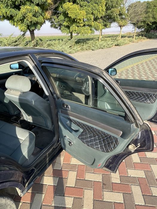 авто audi a4 1.6 бенз