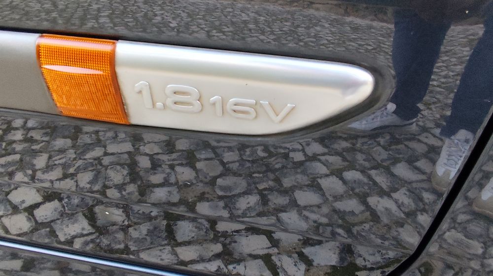 Laguna 1.8i 16v gasolina 207mil km 2004