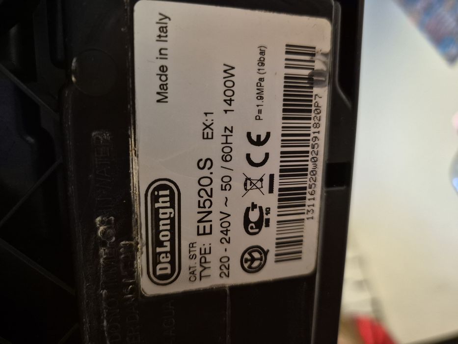 EKSPRES DeLonghi Nespresso EN520.S