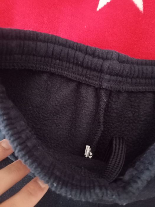 Spodnie Nike 164 ciepłe