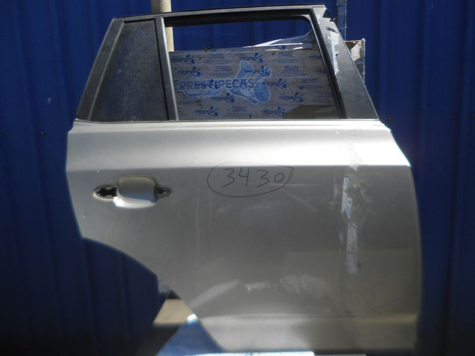 Porta trás direita BMW X3 (E83)
