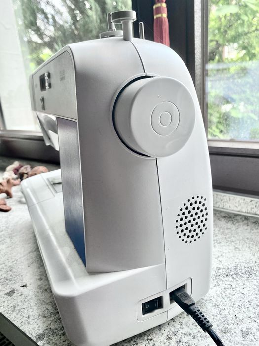 Maszyna BROTHER ES-2000 Computer - SPRAWNA