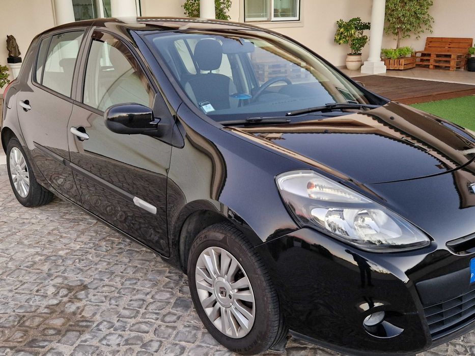 Renault Clio 1.2 Gasolina 75 Cv