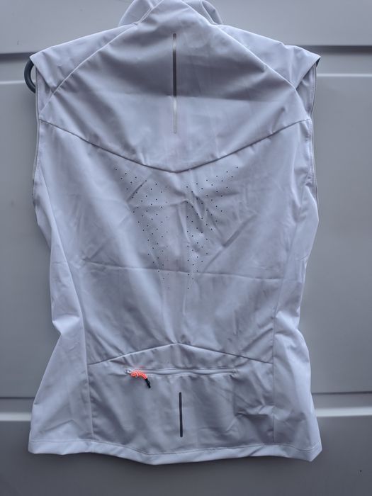 Жилетка для спорта женс,Термобелье Nike dri fit женс