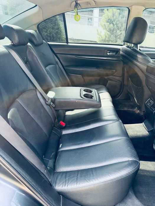 Subaru Legacy полная комплектация газ Е-4