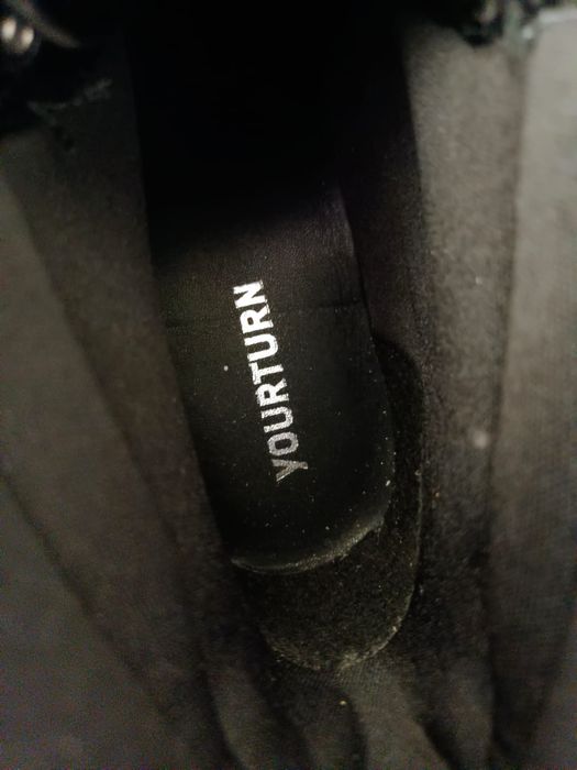 Botki sznurowane Yourturn ,unisex.