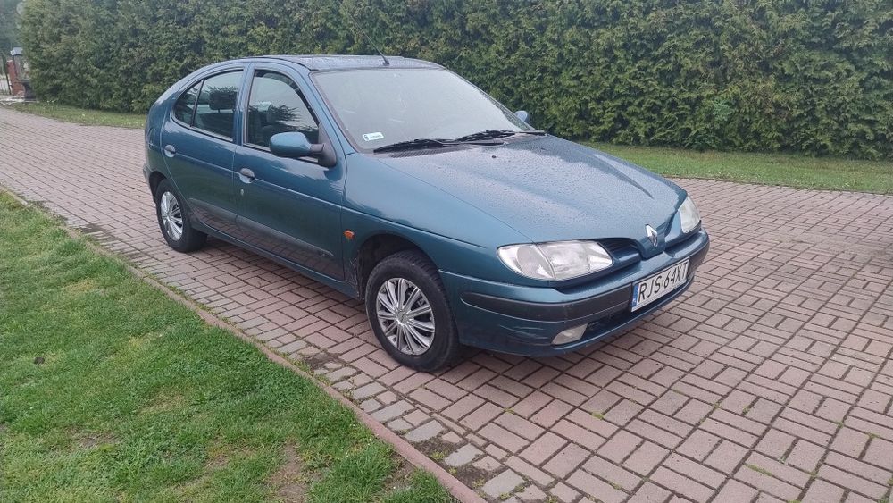 Renault Megane 1,6 benzyna