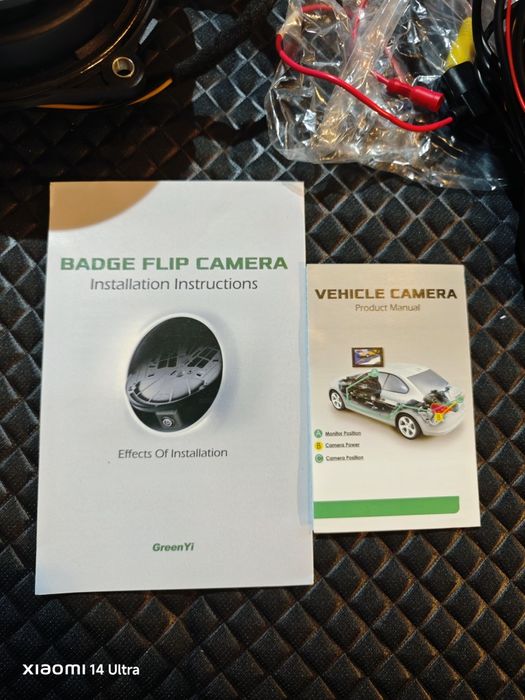 Kamera cofania w logo VW