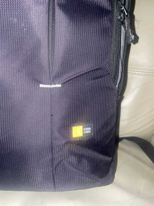 Mochila CASE LOGIC VNB-217 (Universal - 17'' - Preto)