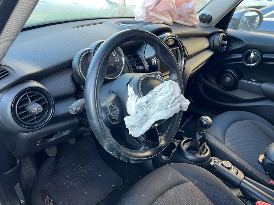 Para peças MINI Mini (F55)