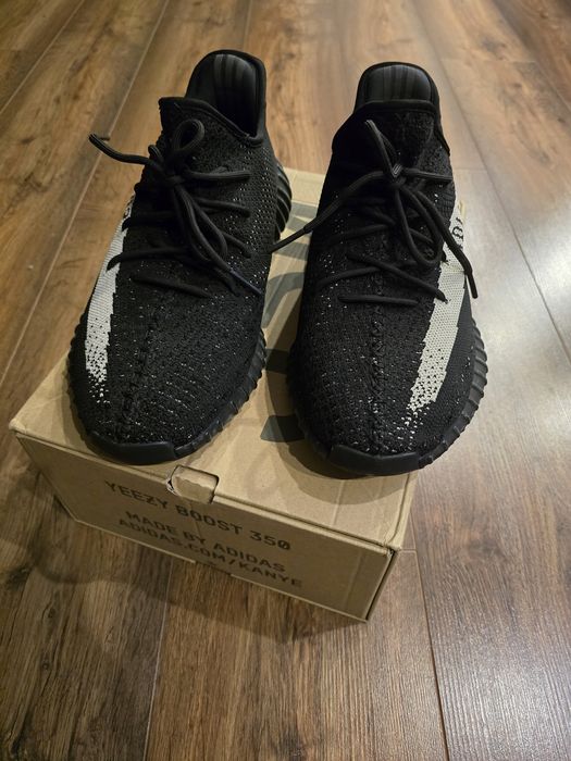 Adidas Yeezy 350 boost oreo