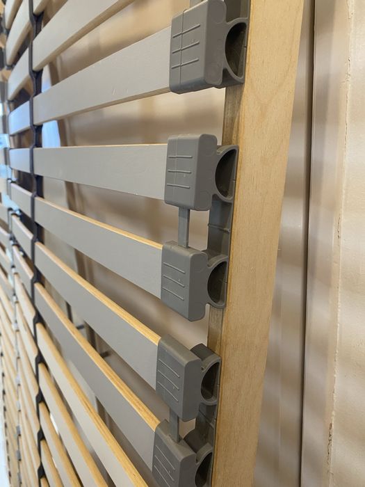 Estrados de ripas cama casal LÖNSET IKEA