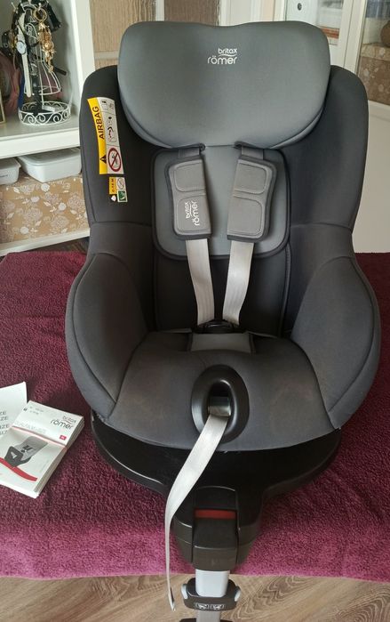 Fotelik samochodowy Britax Romer 0-18 Dualfix M size BEZWYPADKOWY