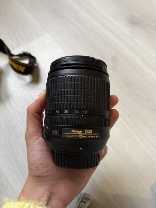 Nikon D3400, lente 18-105mm