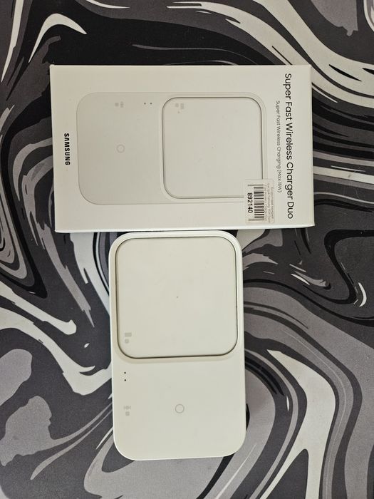 Бездротова зарядка Samsung Duo