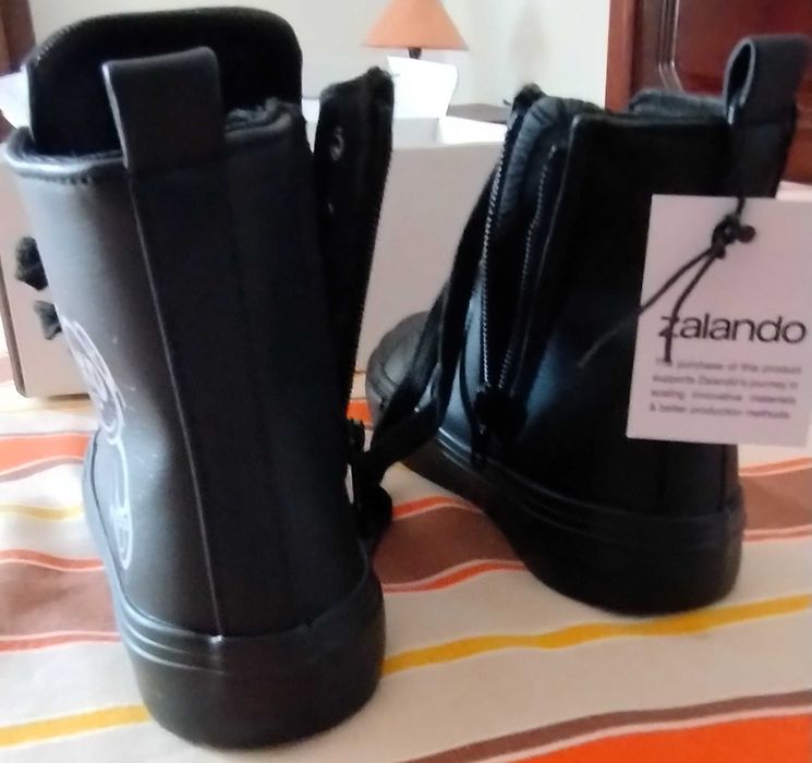 Ténis Bota Criança 29 Zalando Pele Novos