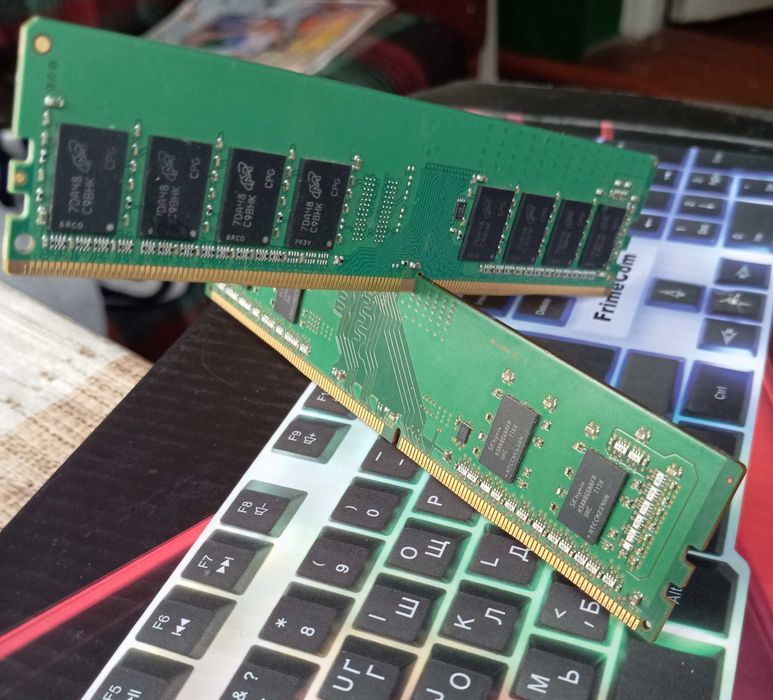 Процессор i5 7600k,та оперативна пам'ять DDR4 2400MHz 2x4gb!!!